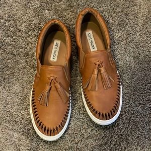 *SOLD* Steve Madden Ellery Shoe 9.5
